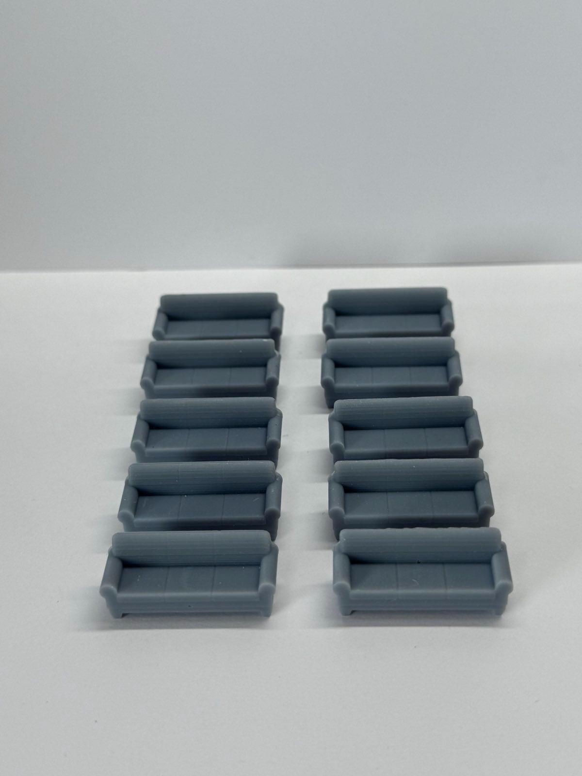 3 Seater Sofa, 10 pcs , HO GAUGE 1:87, unpainted Gray