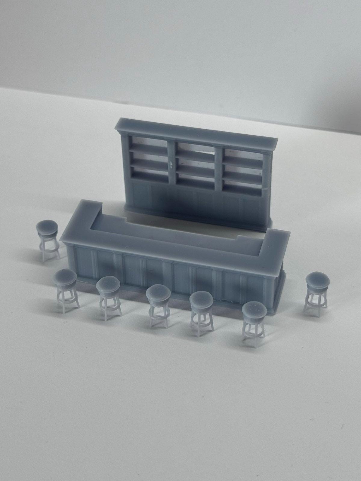 Vintage Bar For Pubs Restaurants Cafes , HO Scale 1:87 Grey Unpainted